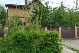 Дом 222 м² на участке 5 сот.